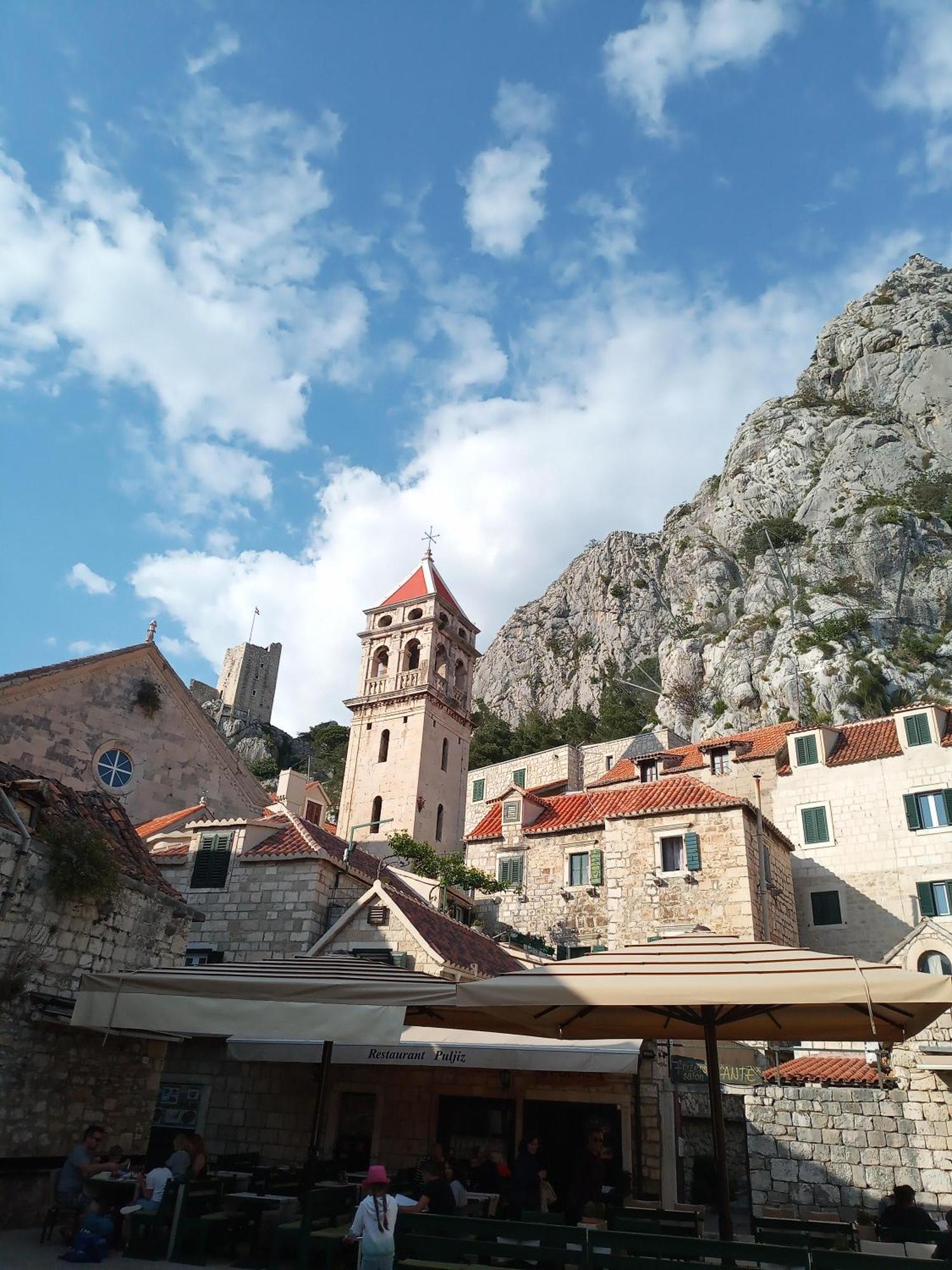 Panorama Sea View Apartment H Omis Bagian luar foto
