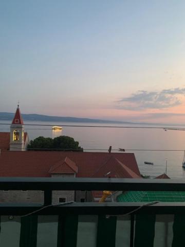 Panorama Sea View Apartment H Omis Bagian luar foto